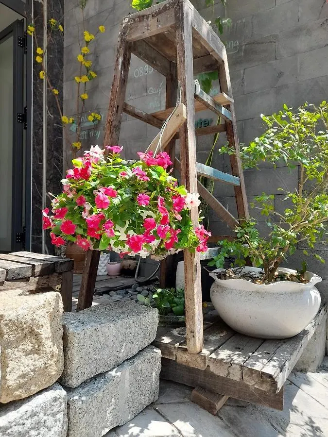Happy Home Nha Trang 2*,